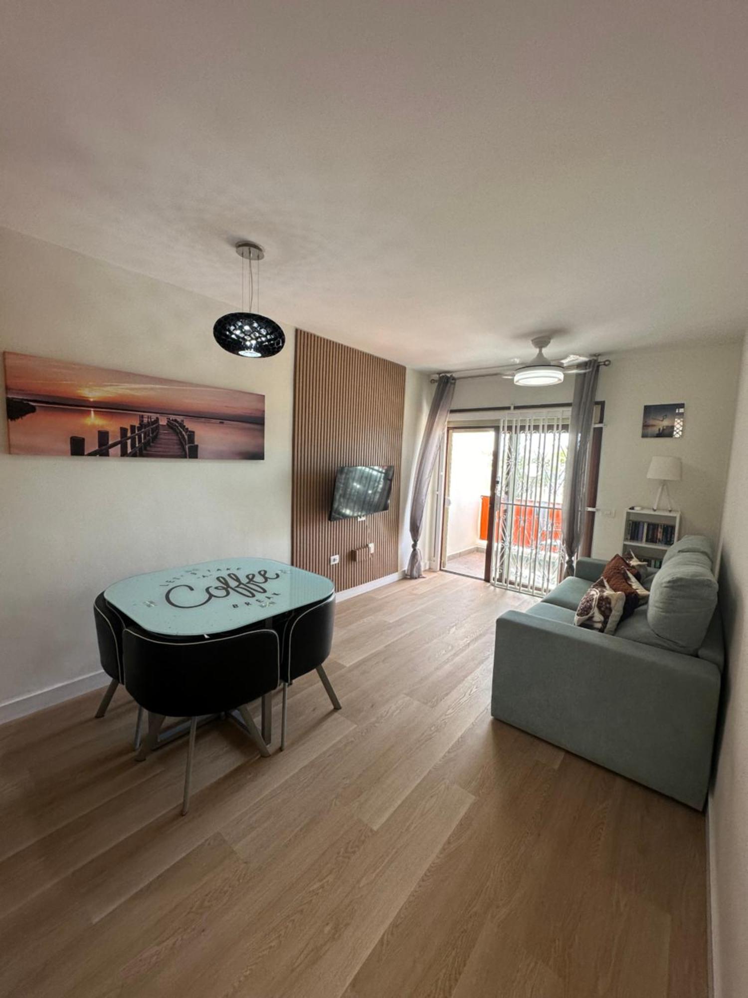 En Playa Las Vistas. Veramar. Free Parking, Pool! Los Cristianos  Esterno foto