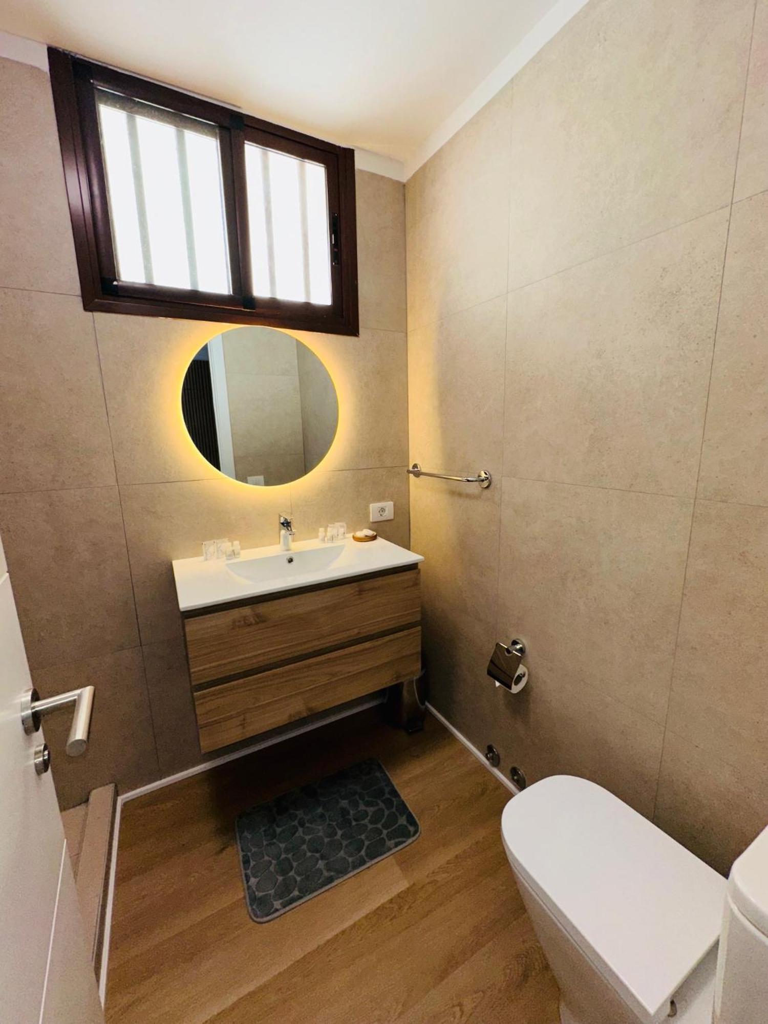 En Playa Las Vistas. Veramar. Free Parking, Pool! Los Cristianos  Esterno foto